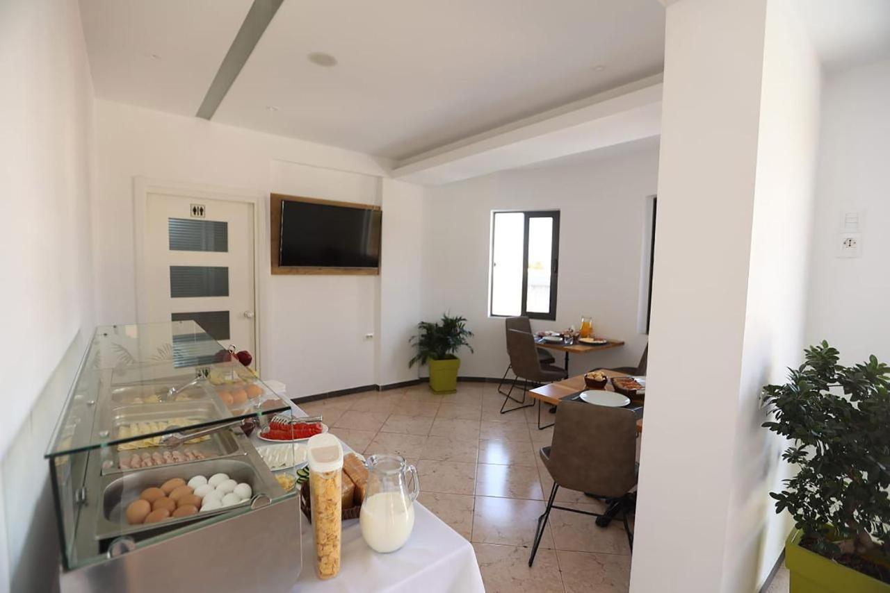 Bliss Hotel Ksamil Eksteriør bilde
