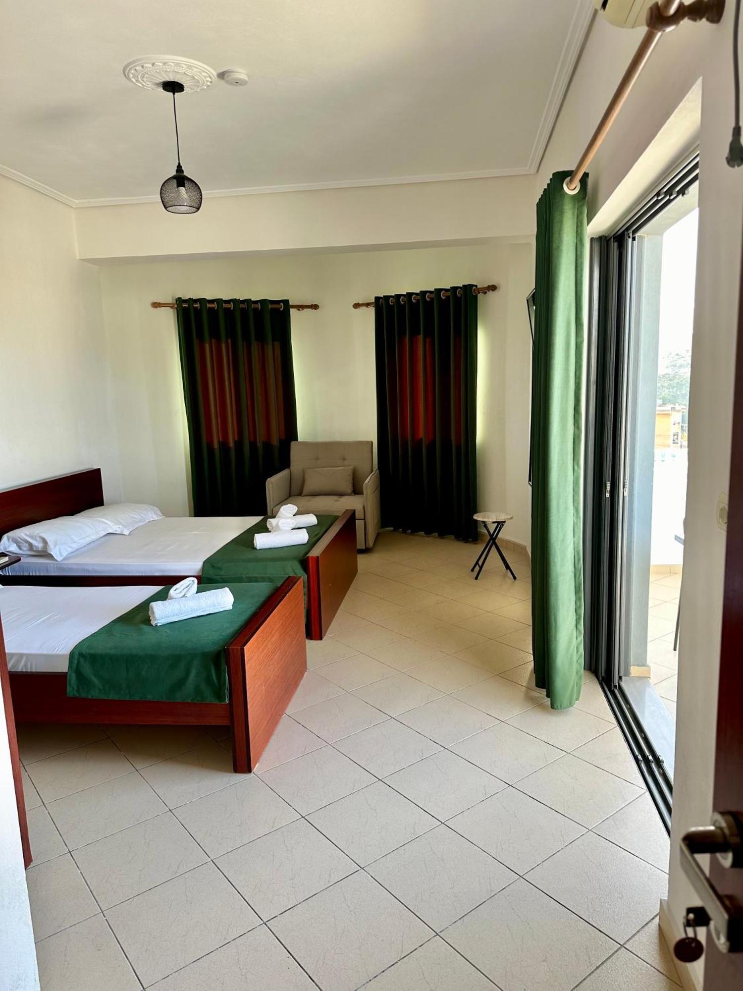 Bliss Hotel Ksamil Eksteriør bilde