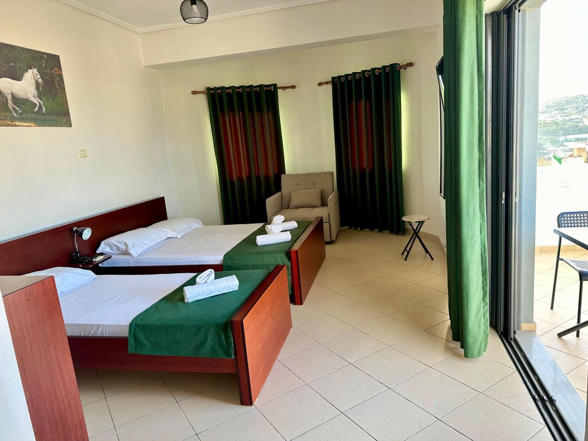 Bliss Hotel Ksamil Eksteriør bilde
