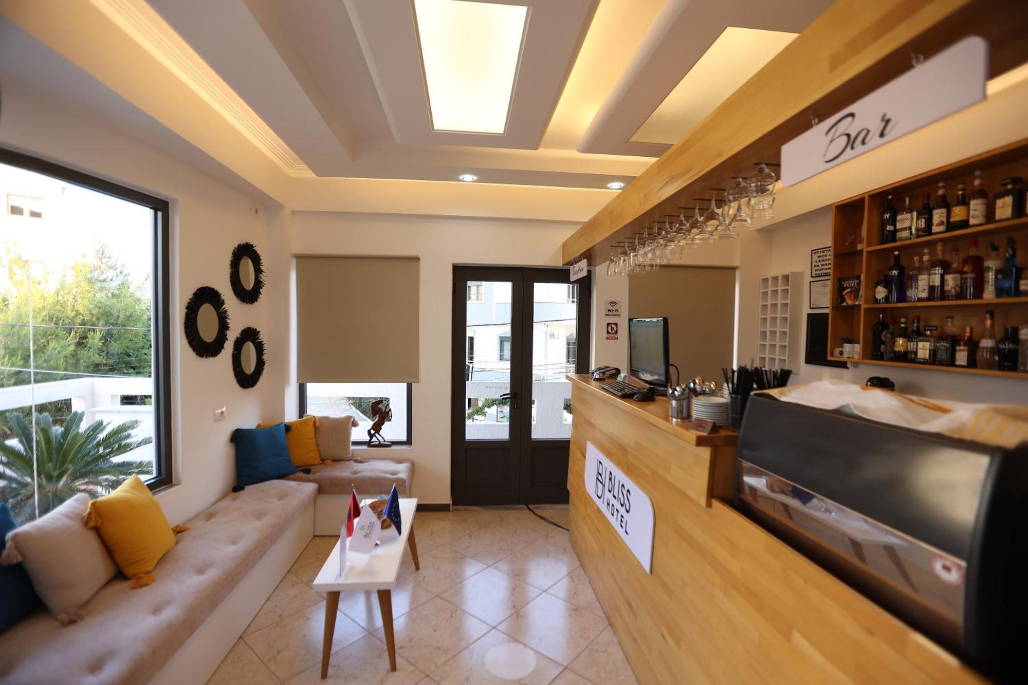 Bliss Hotel Ksamil Eksteriør bilde