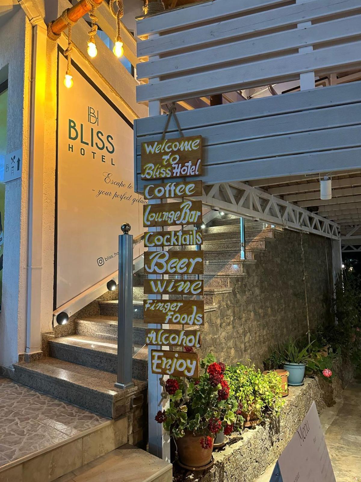 Bliss Hotel Ksamil Eksteriør bilde
