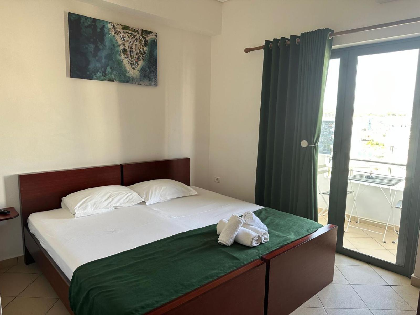 Bliss Hotel Ksamil Rom bilde